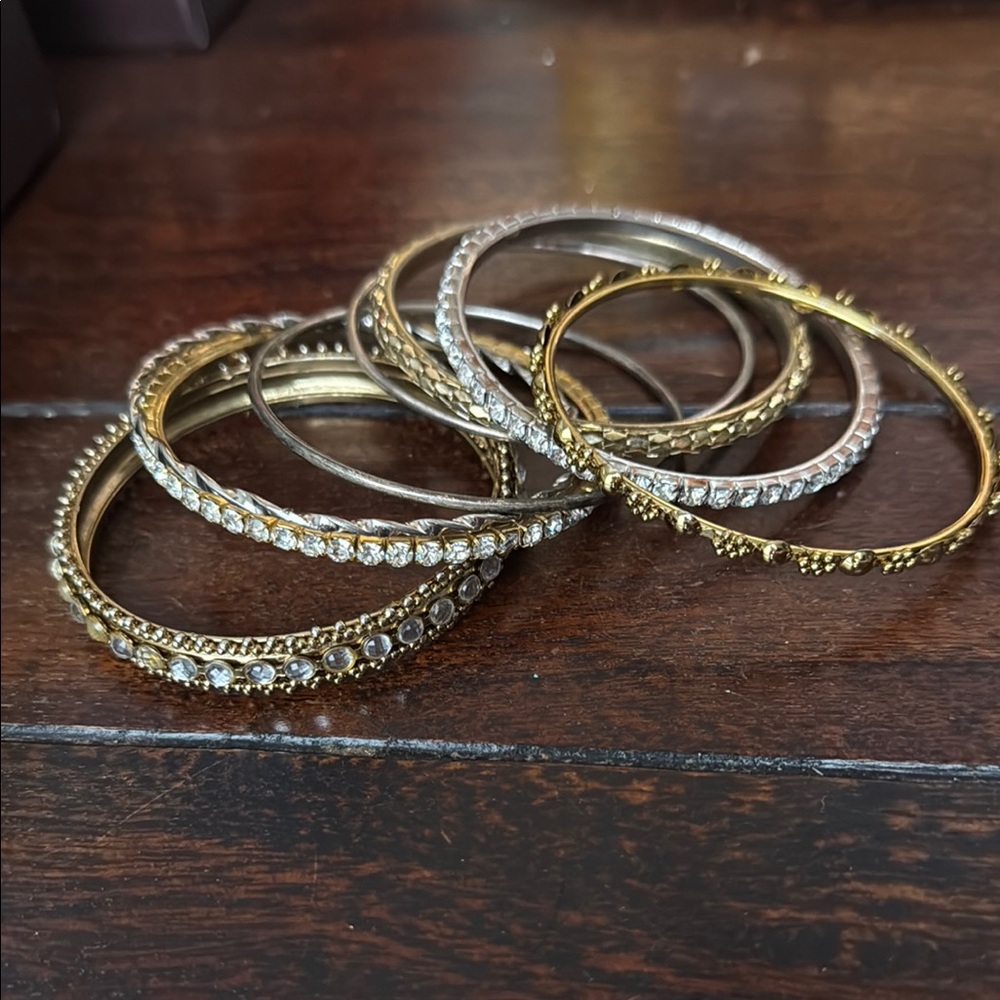 Costume Bangle Bracelets - Picture 3 of 3
